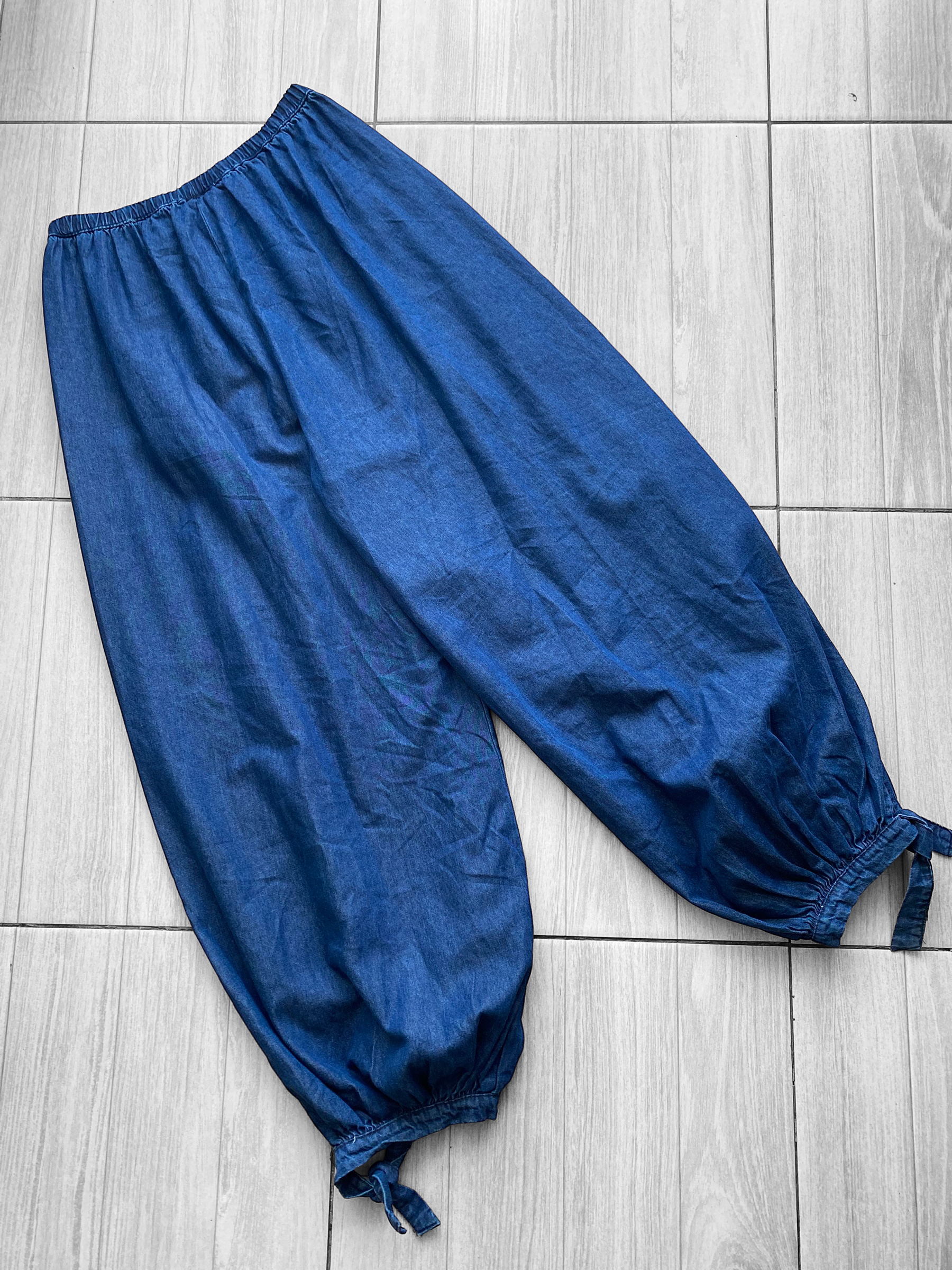Pantalón globo