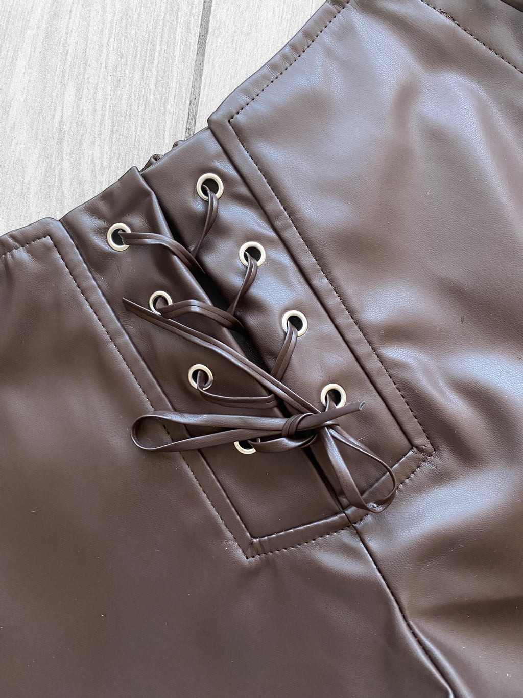 Short cordones
