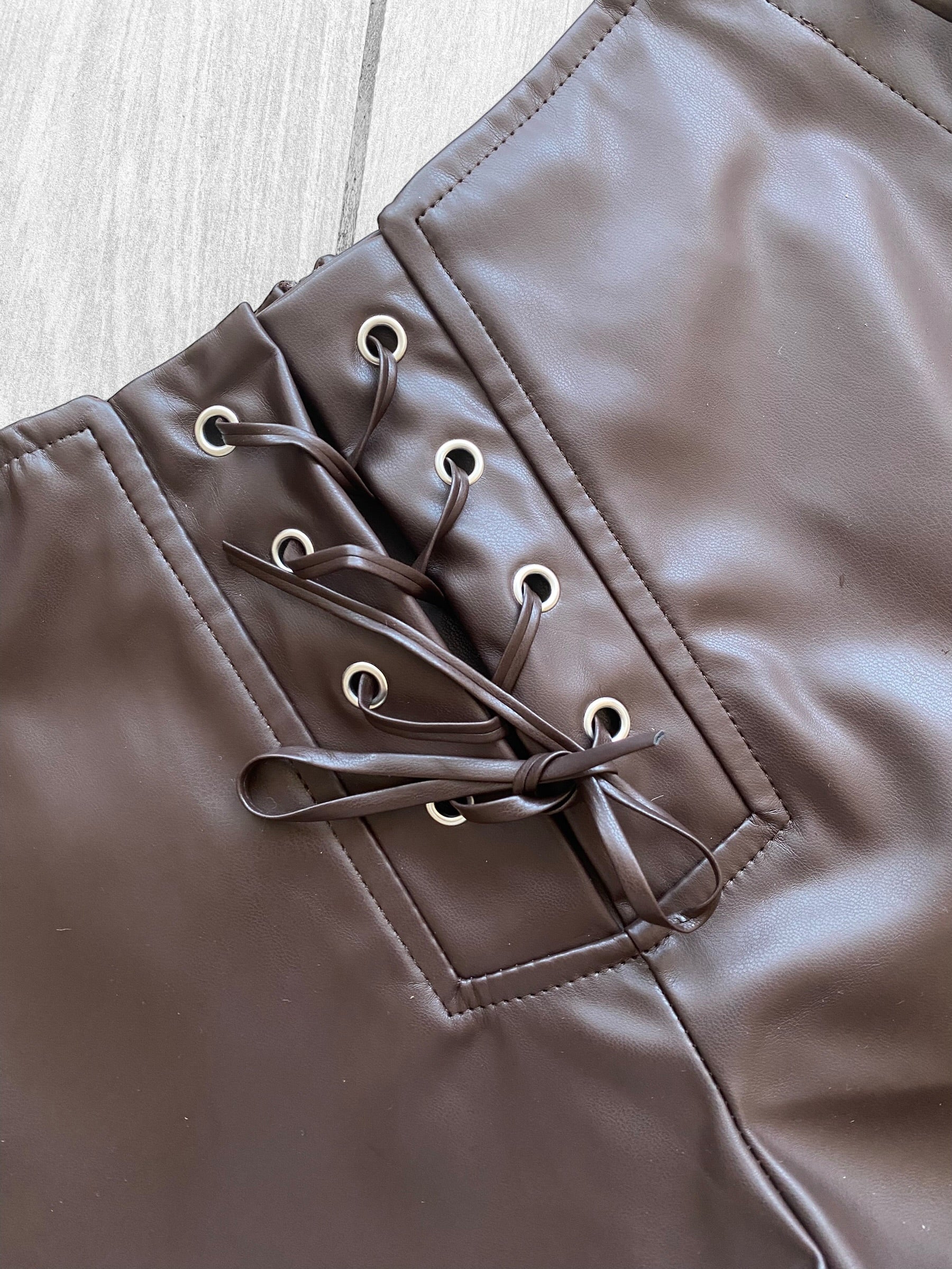 Short cordones