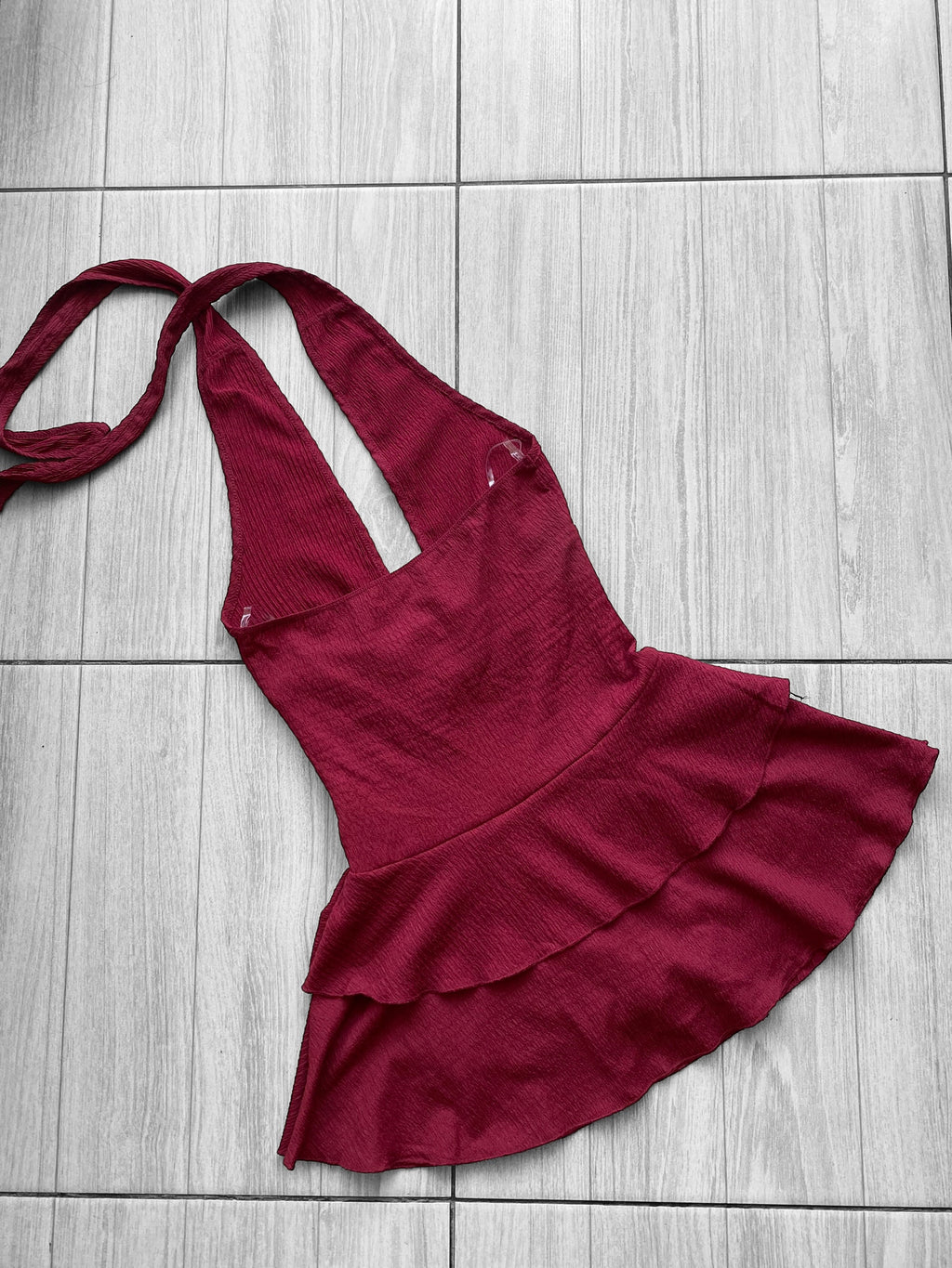 Vestido con hebilla