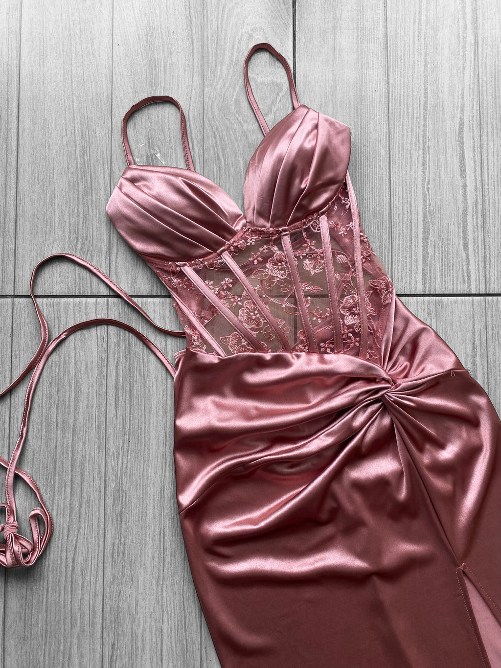 Vestido de gala corset