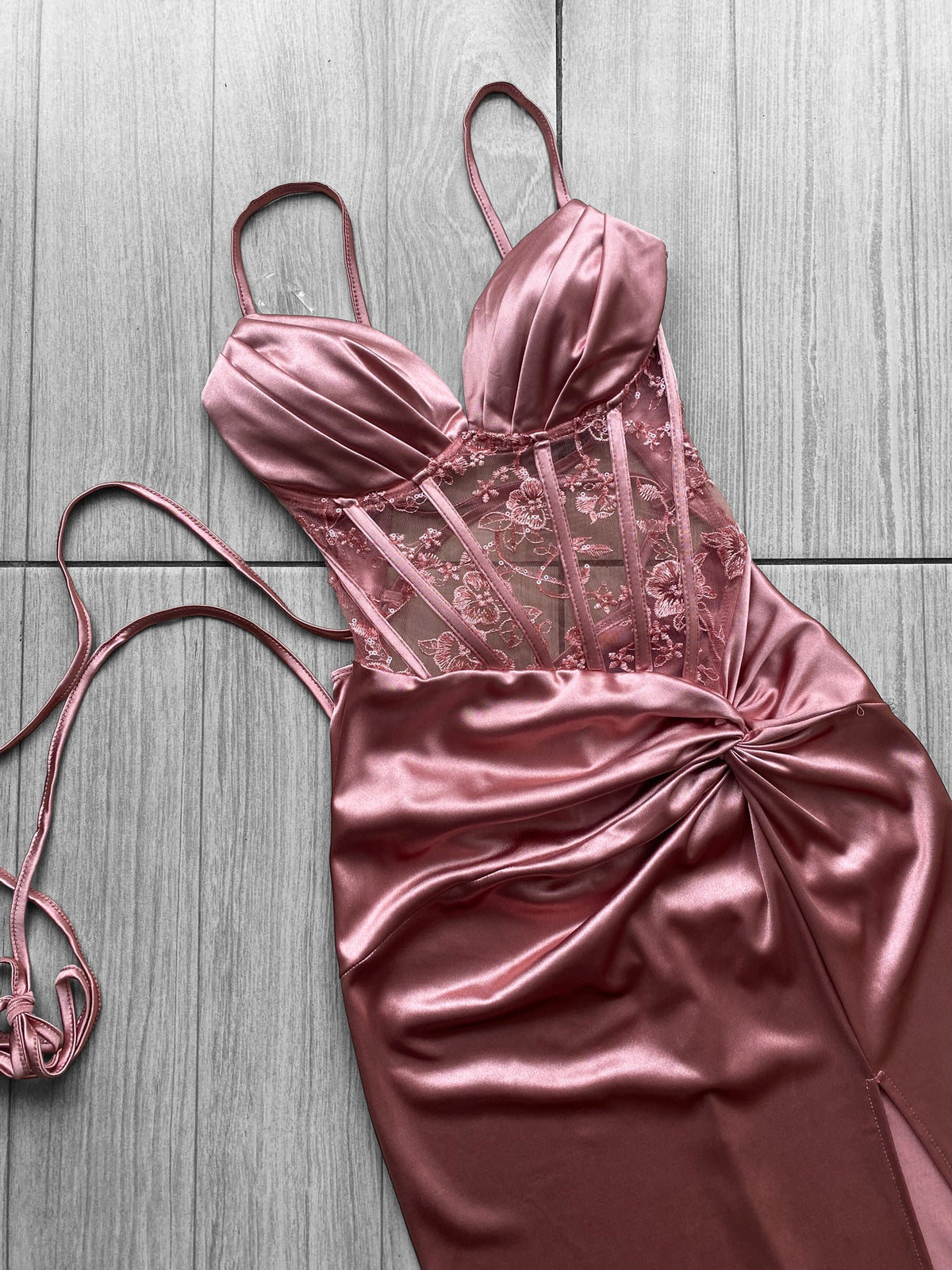 Vestido de gala corset