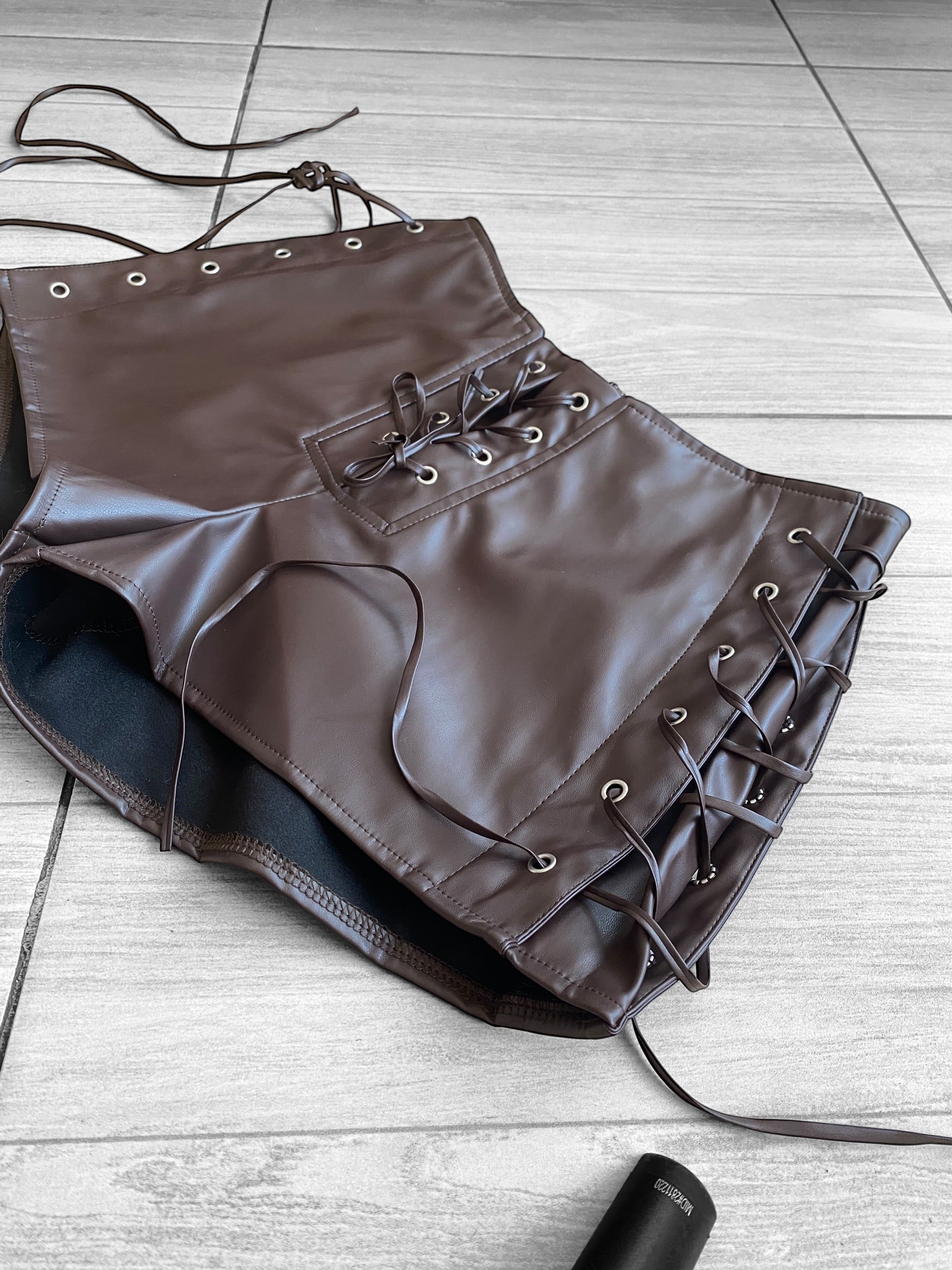 Short cordones