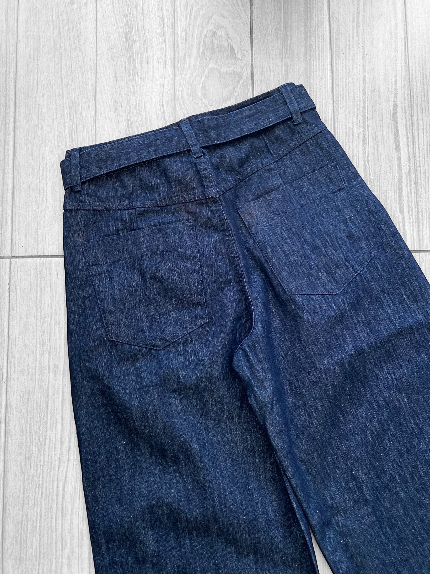 Jean Wide leg tiro alto c/cinturon rigido