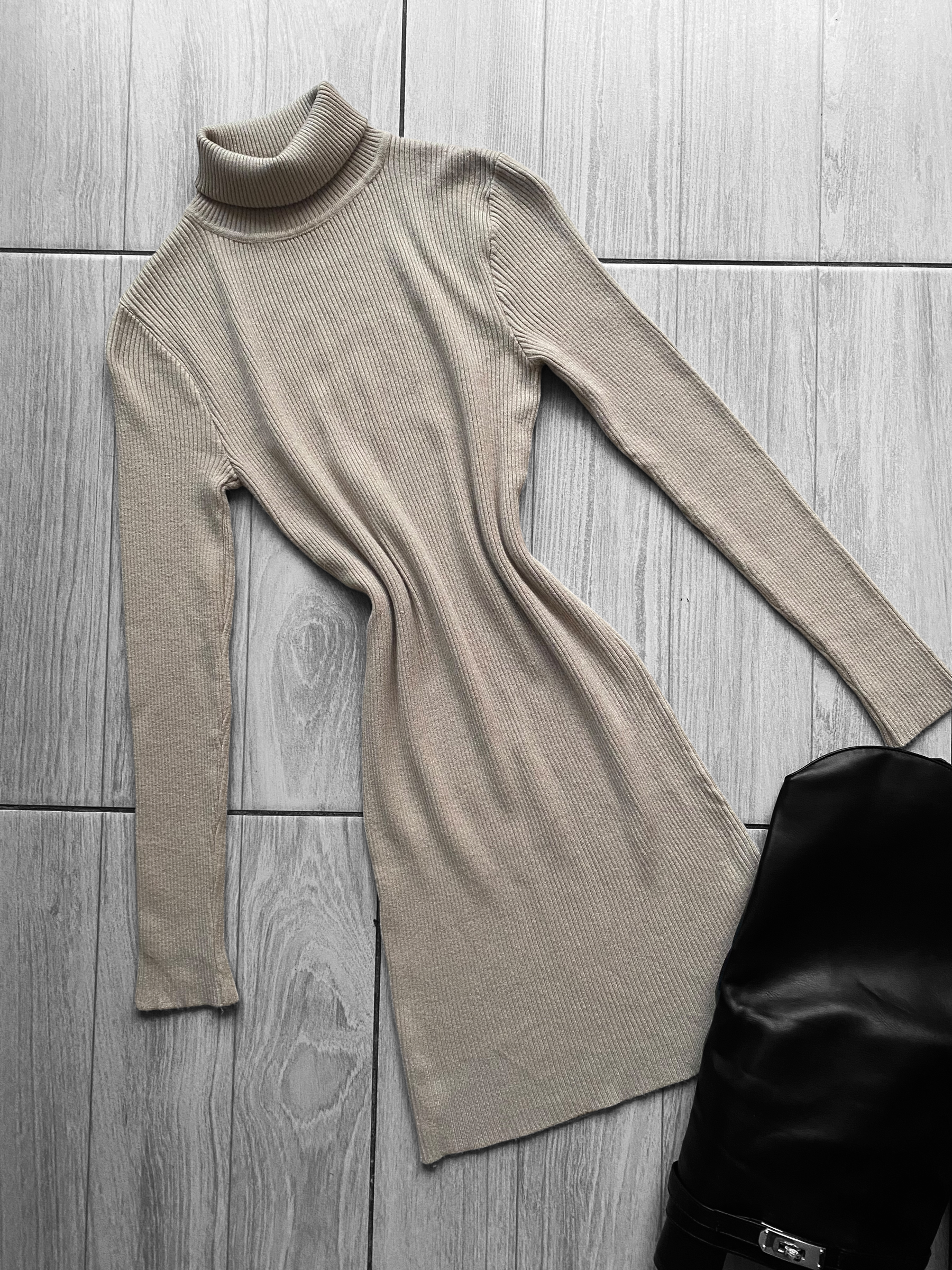 Vestido lanilla cuello alto