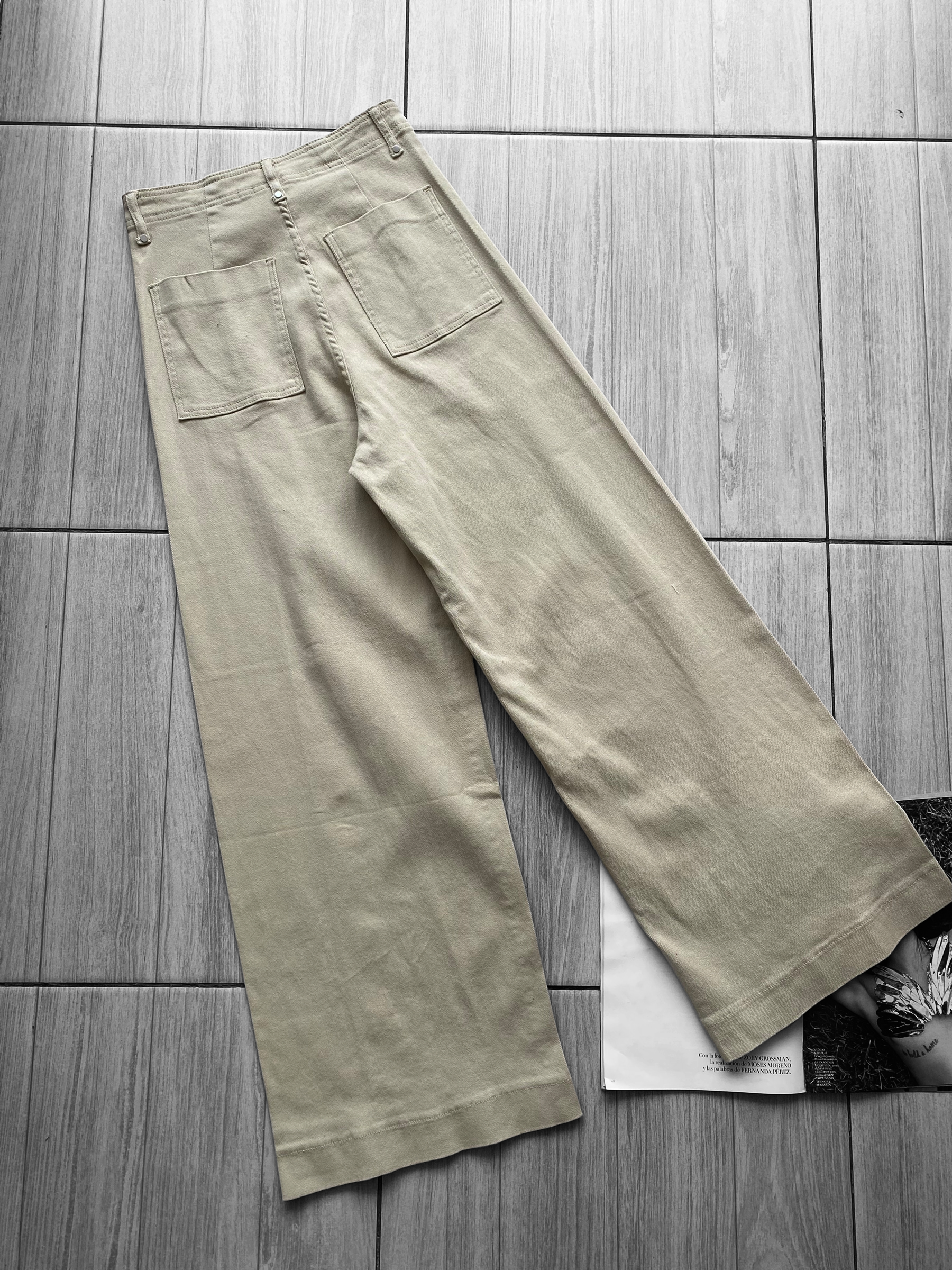Jeans wide leg tiro alto