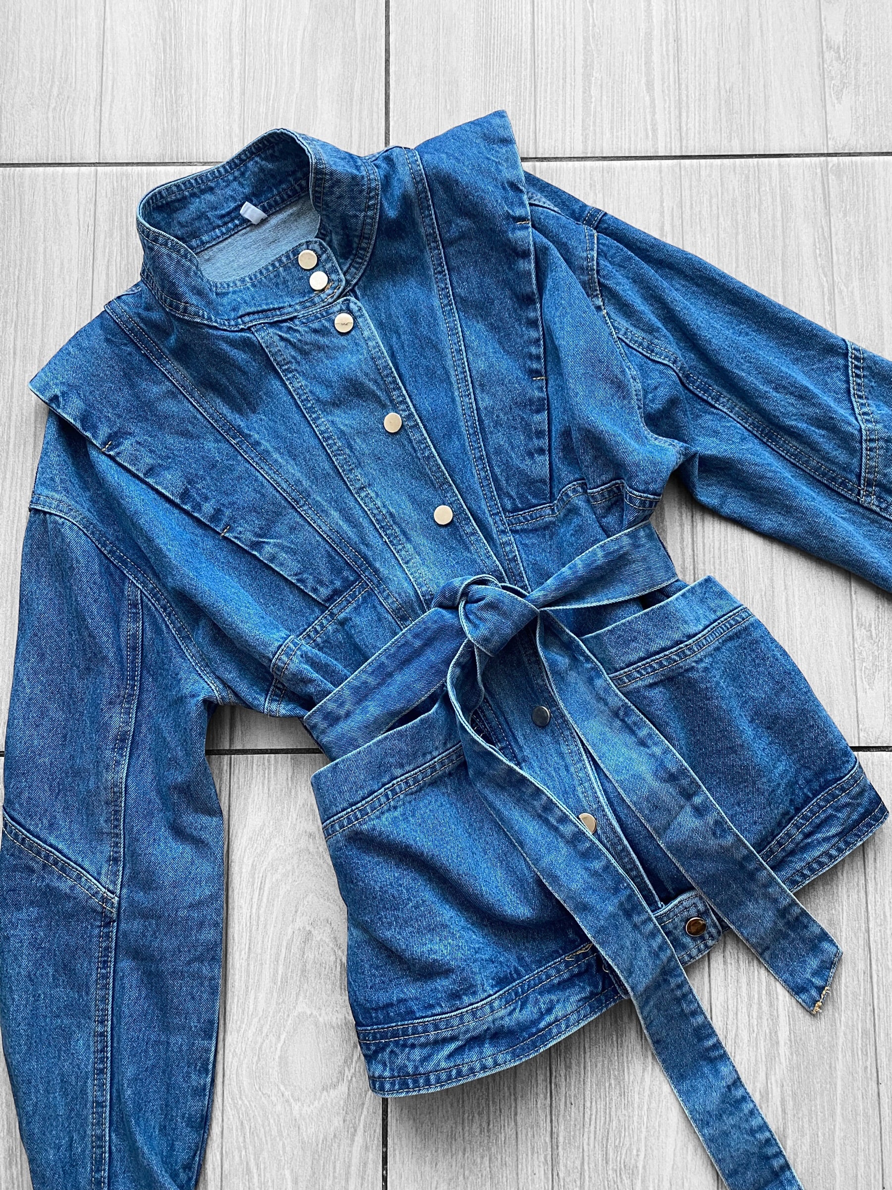 Chaqueta denim con lazo